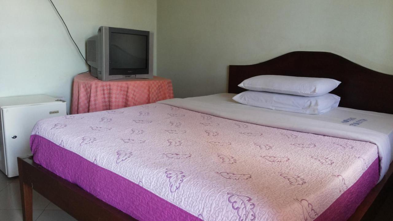 Daysinn Hotel Lira Extérieur photo